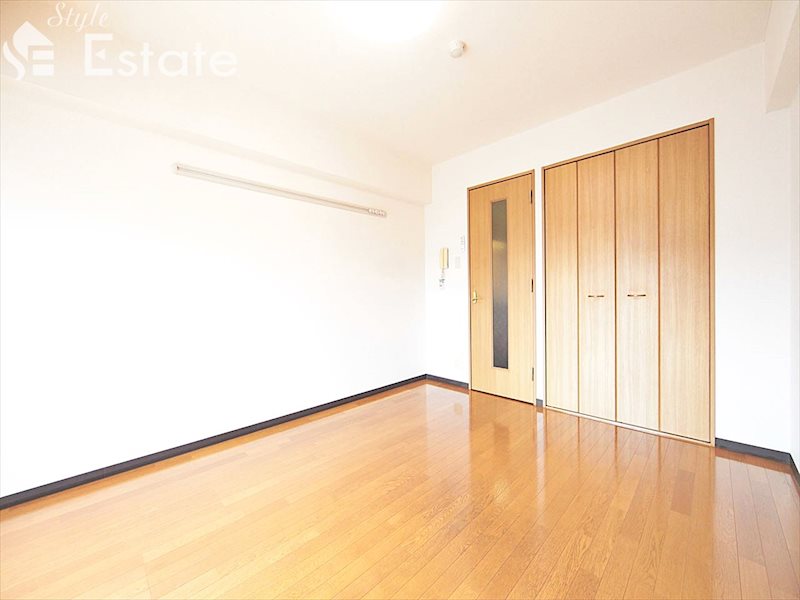 居室・リビング　内装　洋室8帖