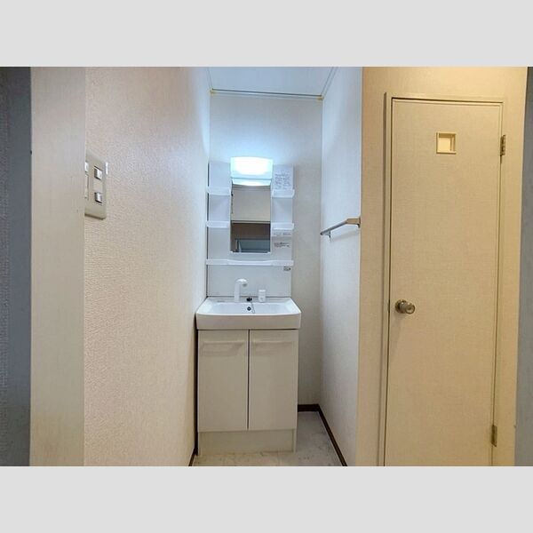 洗面設備　洗髪洗面化粧台