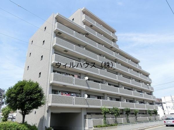 建物外観　南向きで日当たり良好！