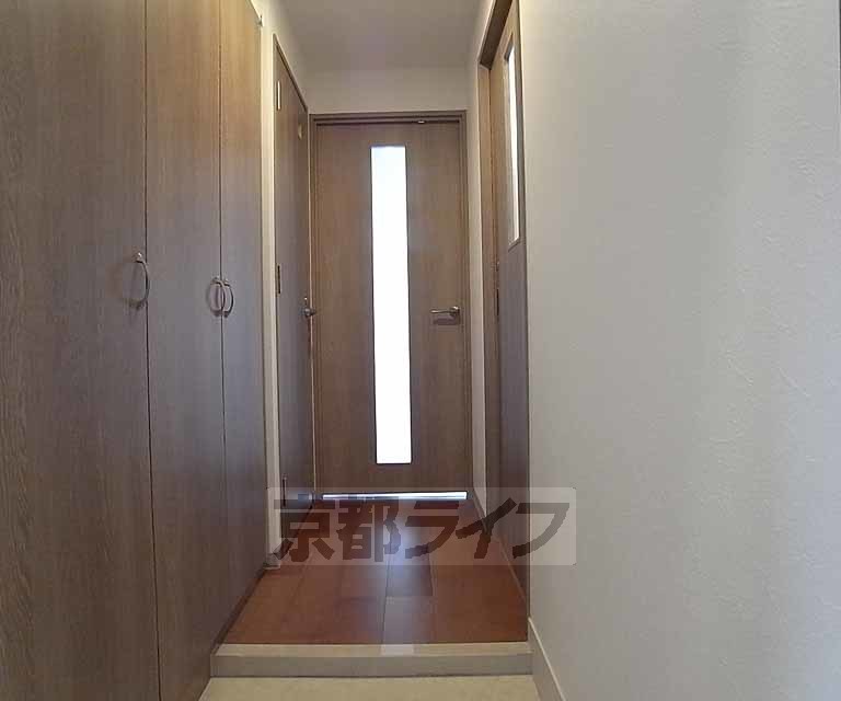 玄関　大きなシューズボックス付きです。