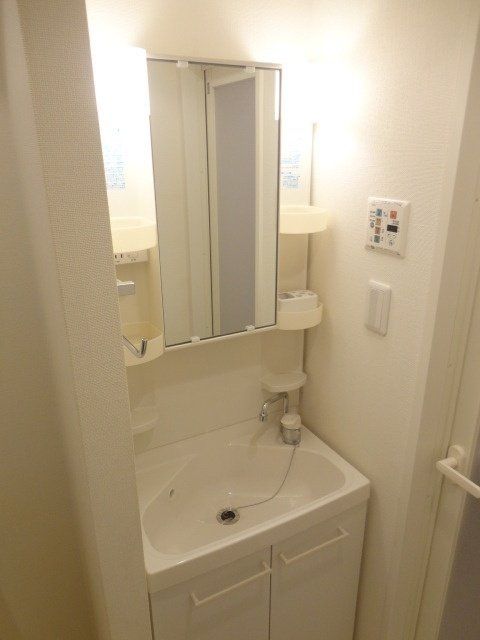 洗面設備　★独立洗面台★