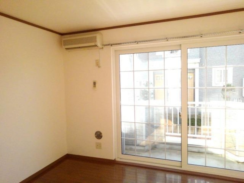 居室・リビング　図面と現状に相違がある場合には現状を優先