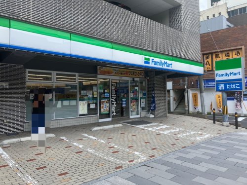 コンビニ　ファミリーマート 八幡黒崎店（コンビニ）まで213m