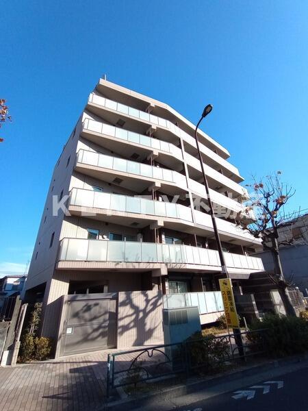 建物外観　外観は落ち着いています