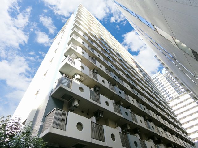 建物外観　落ち着いた雰囲気の外観です