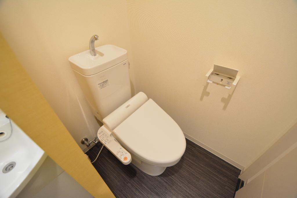 トイレ　シャワー付トイレ