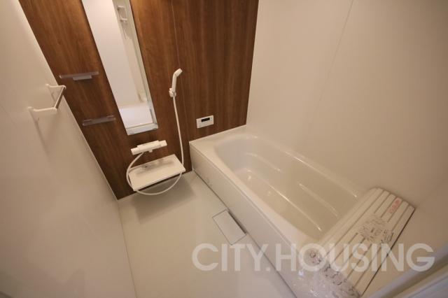 バス・シャワールーム　※同タイプ部屋の写真です。