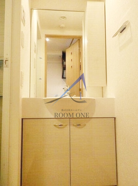 洗面設備　洗面台です。