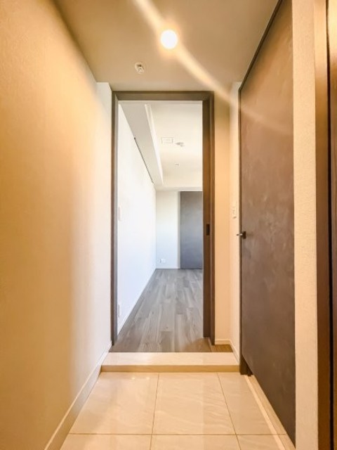 玄関　※写真は同タイプ住戸です。