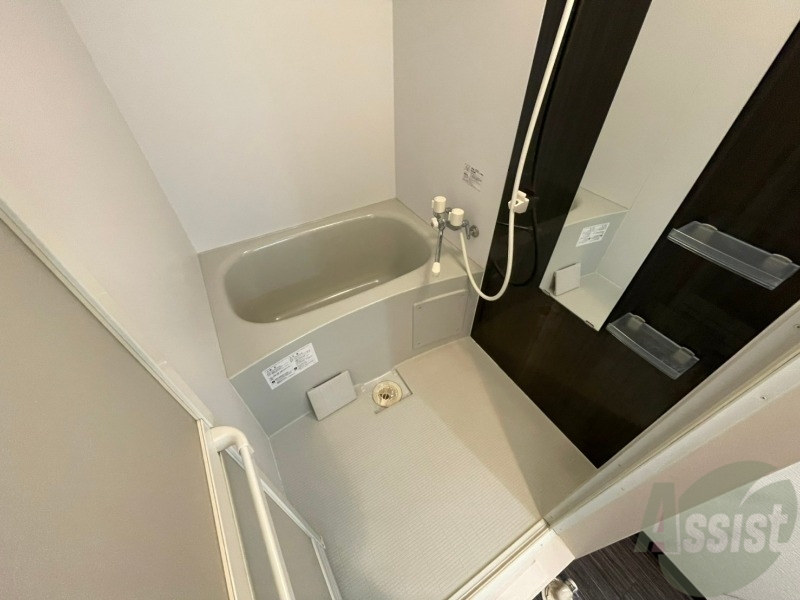 バス・シャワールーム　お風呂です。ゆっくりお風呂につかるのも体に良いですね～