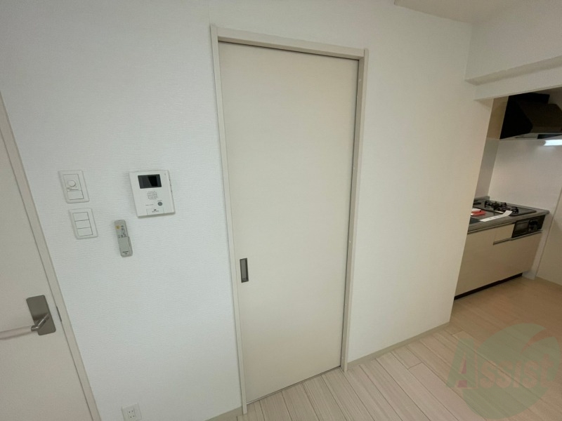 収納　洋室のクローゼットです。部屋がすっきり片付きます。