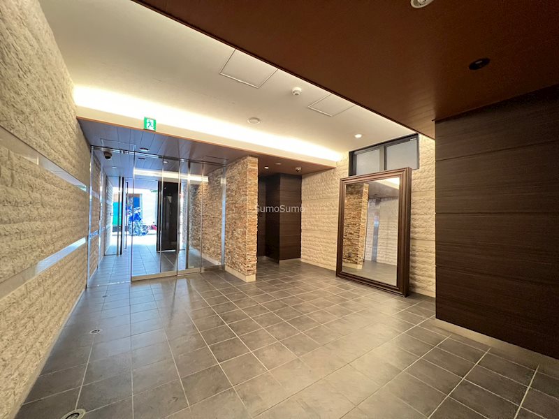 ロビー　建物の内部です