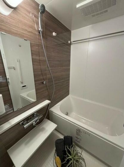 バス・シャワールーム