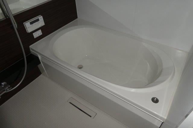 バス・シャワールーム　追い炊き付き