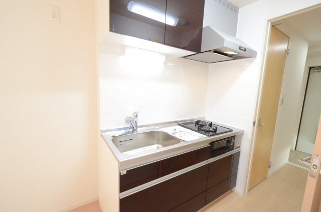 キッチン　壁付けキッチンでスペースを有効活用できます！