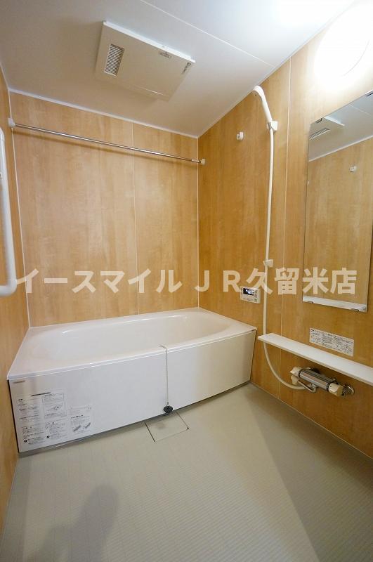 バス・シャワールーム　ゆったり過ごせるお風呂です