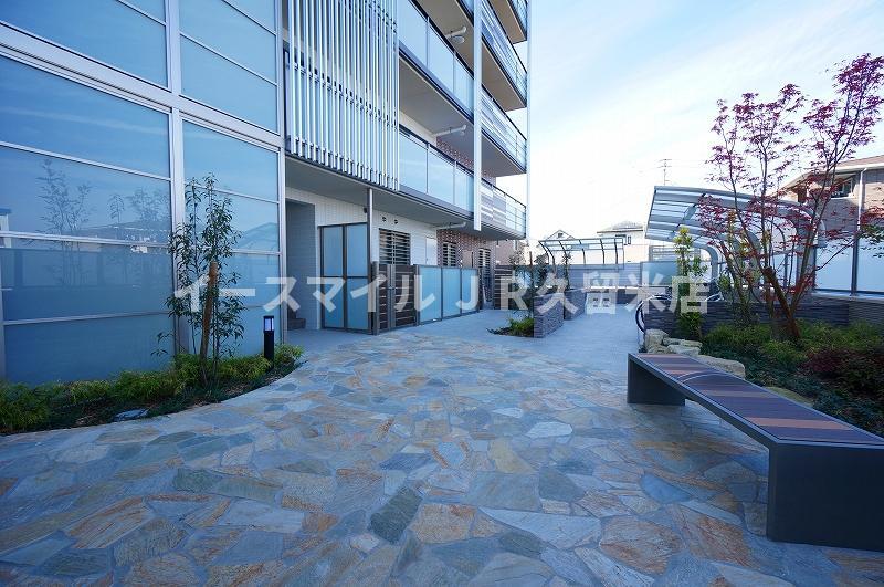 庭　たまにはお庭で休日を過ごしてみるのもよいかもしれません