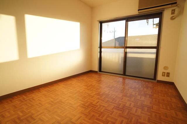 居室・リビング　使いやすい間取で室内を無駄なく使えますね！