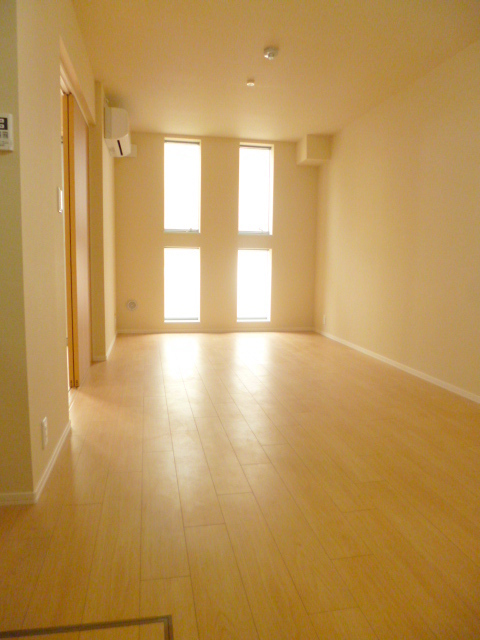 居室・リビング　★キレイなフローリングのお部屋です★