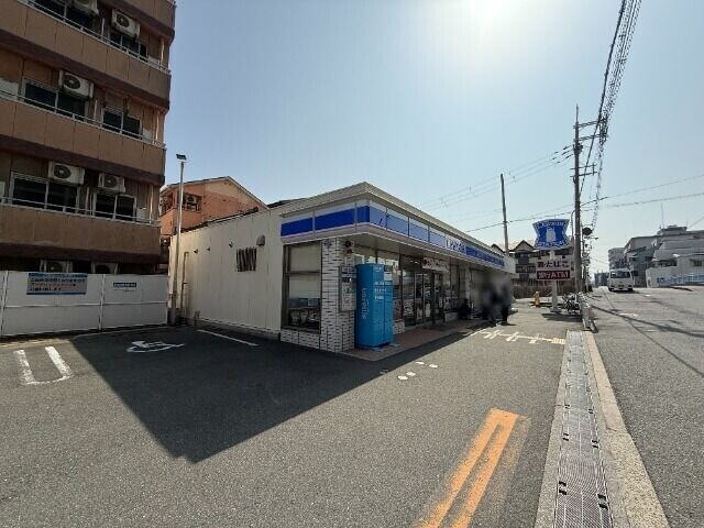 コンビニ　ローソン城東永田四丁目店（コンビニ）まで181m