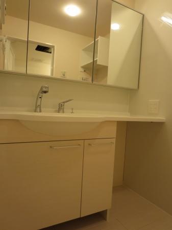 洗面設備　洗面所