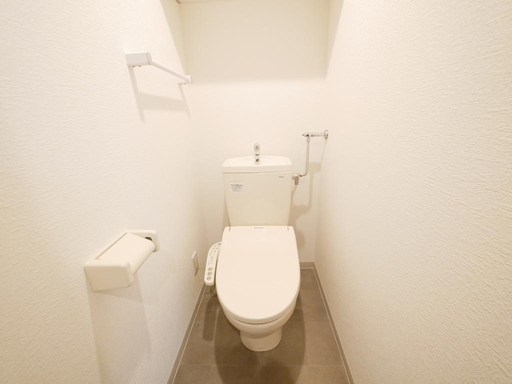 トイレ　☆ウォシュレット完備☆