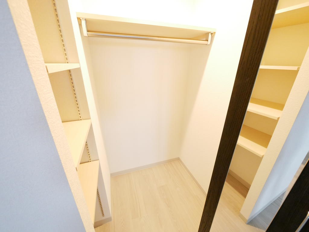 収納　☆ウォークインクローゼット☆