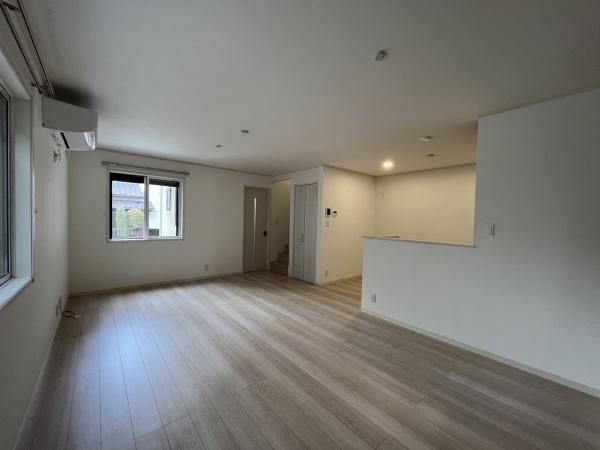 その他　ゆったりしたリビングダイニング