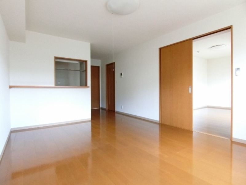 居室・リビング　図面と現状に相違がある場合には現状を優先