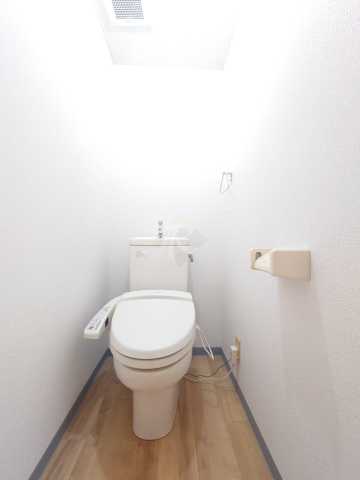 トイレ　第２成城島田マンション