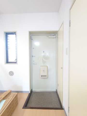 玄関　第２成城島田マンション
