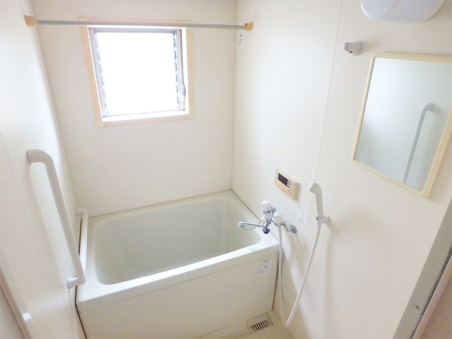 バス・シャワールーム　別部屋参考写真です