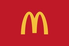 飲食店　マクドナルド久留米玉満店（飲食店）まで946m