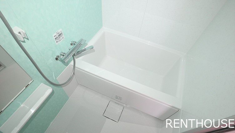 バス・シャワールーム　別号室の写真です