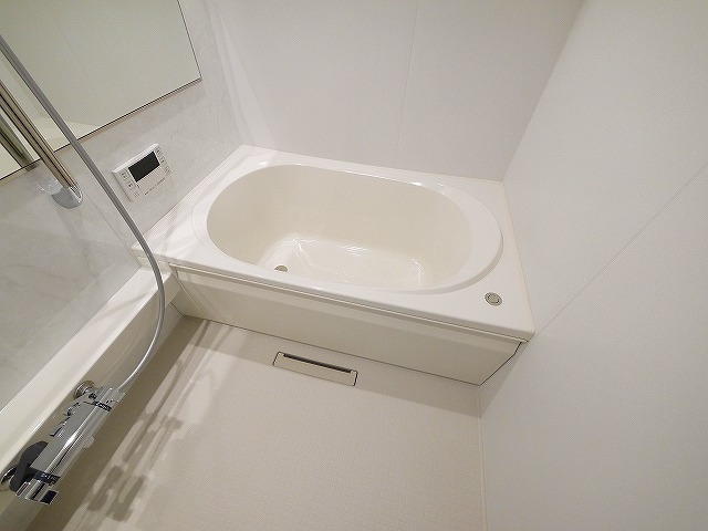 バス・シャワールーム　日々の暮らしに欠かせないお風呂です