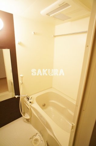 バス・シャワールーム　日々の疲れを癒すお風呂です♪