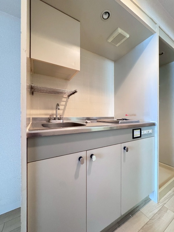 キッチン　※別部屋参考写真