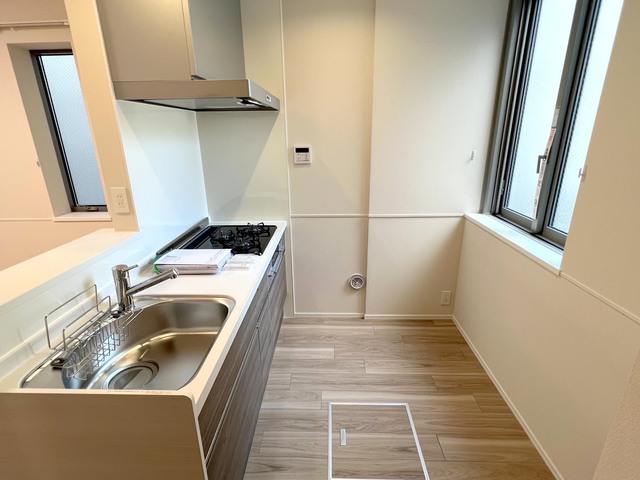 居室・リビング　★窓のあるキッチン★