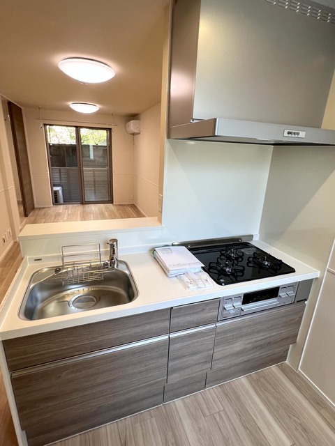 キッチン　★ガス３口システムキッチン★グリル付き★