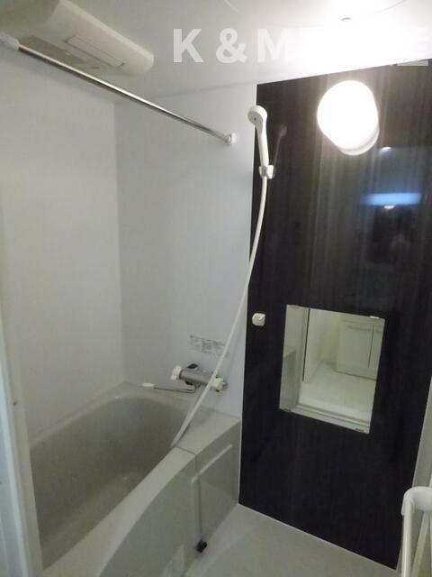 バス・シャワールーム　お風呂です