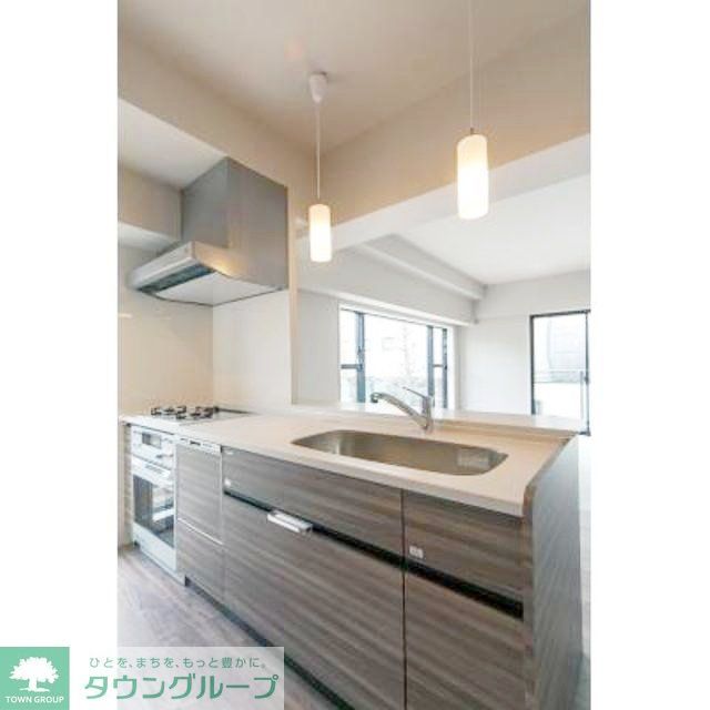 キッチン　お部屋探しは株式会社　タウンハウジング　までお気軽にお問合…