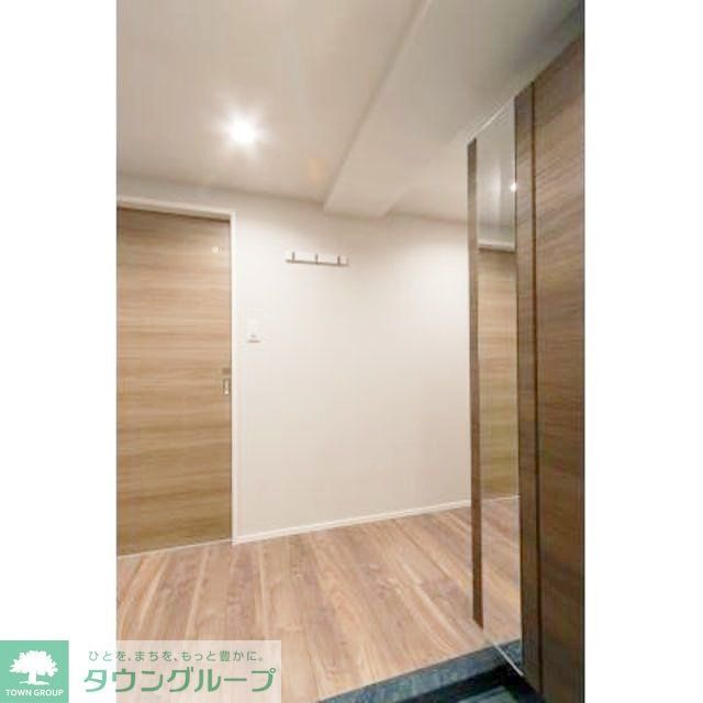 玄関　お部屋探しは株式会社　タウンハウジング　までお気軽にお問合…