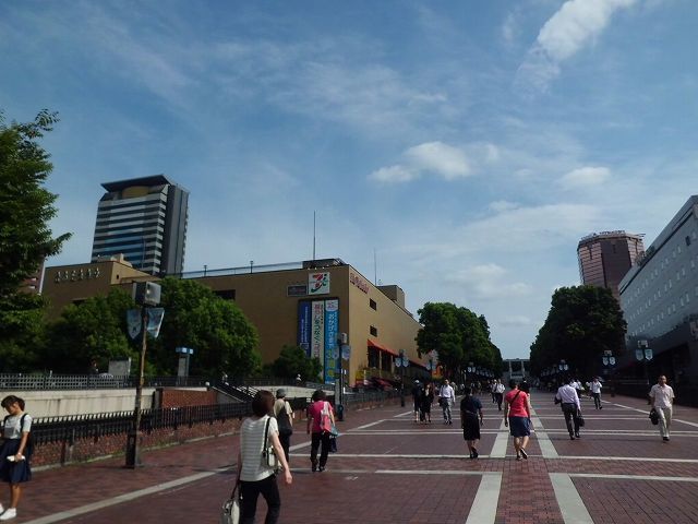 ショッピングセンター　丘の上プラザ（ショッピングセンター）まで500m