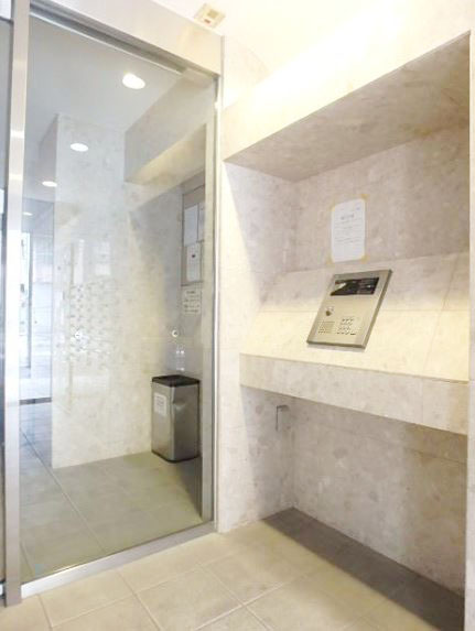 セキュリティ　★安心のオートロック完備★