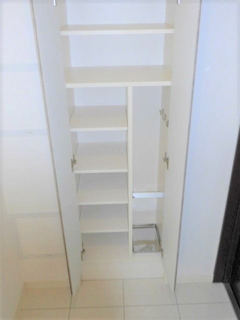 玄関　シューズボックスです♪