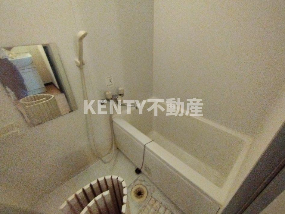 バス・シャワールーム　お風呂です