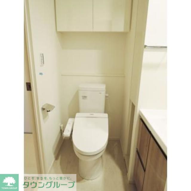 トイレ　※写真は同タイプ住戸です。