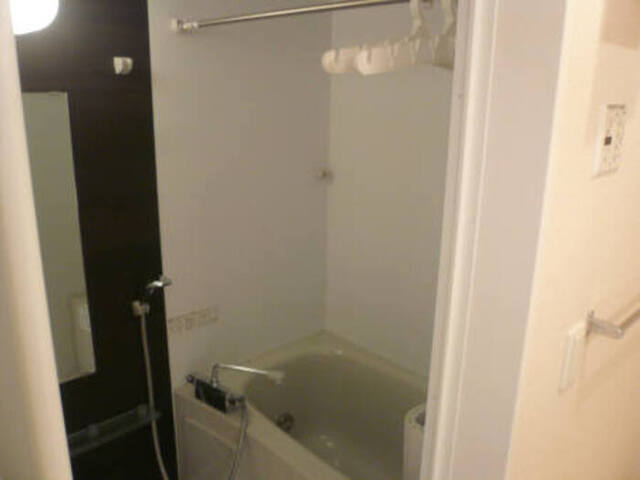 バス・シャワールーム　I号棟１０２　浴室