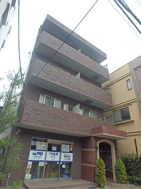 建物外観　便利な立地