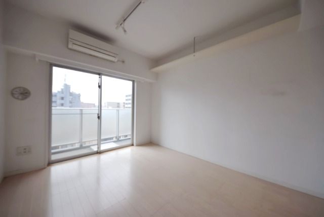 居室・リビング　洋室７．１帖